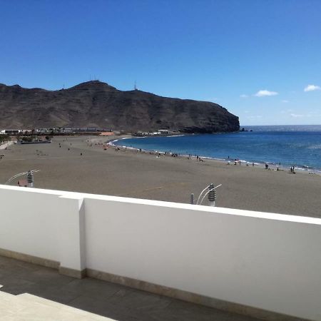 Ático En Primera Linea De Playa Gran Tarajal Esterno foto